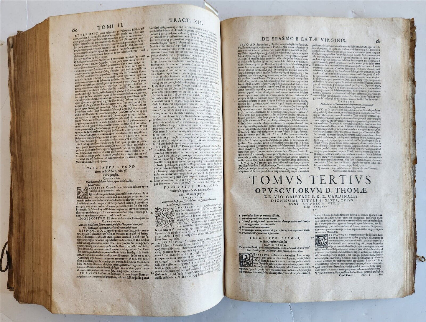 1568 THEOLOGY by THOMAE AQUINATIS antique VELLUM BOUND FOLIO