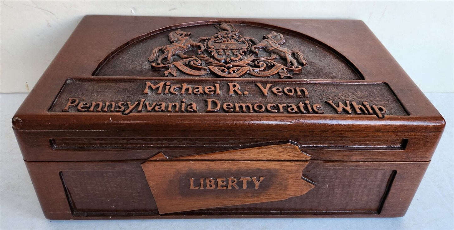 PENNSYLVANIA DEMOCRATIC WHIP MICHAEL R. VEON UNIQUE HAND CARVED WOODEN HUMIDOR