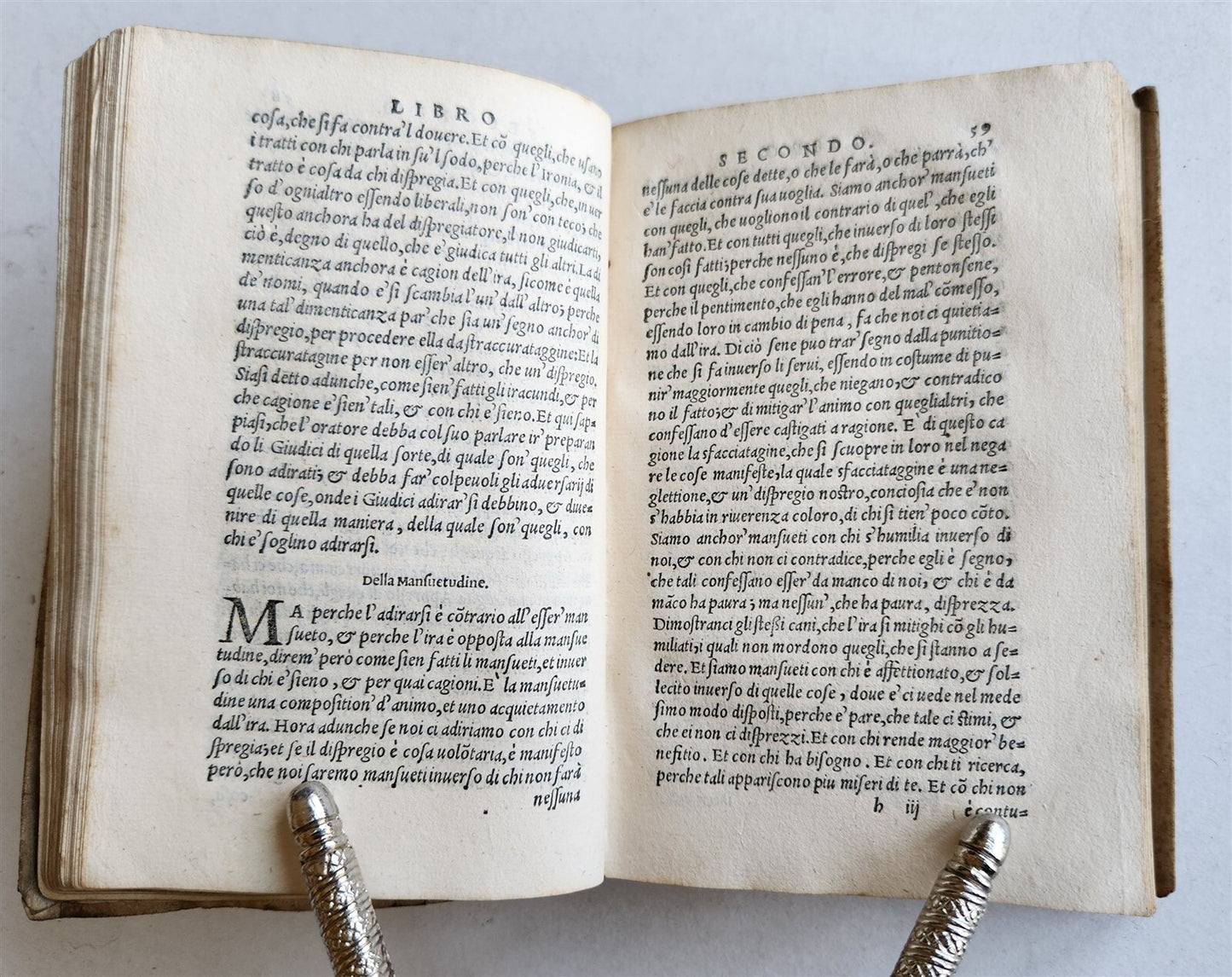 1551 ARISTOTLE antique VELLUM BOUND RETTORICA et POETICA D'ARISTOTILE