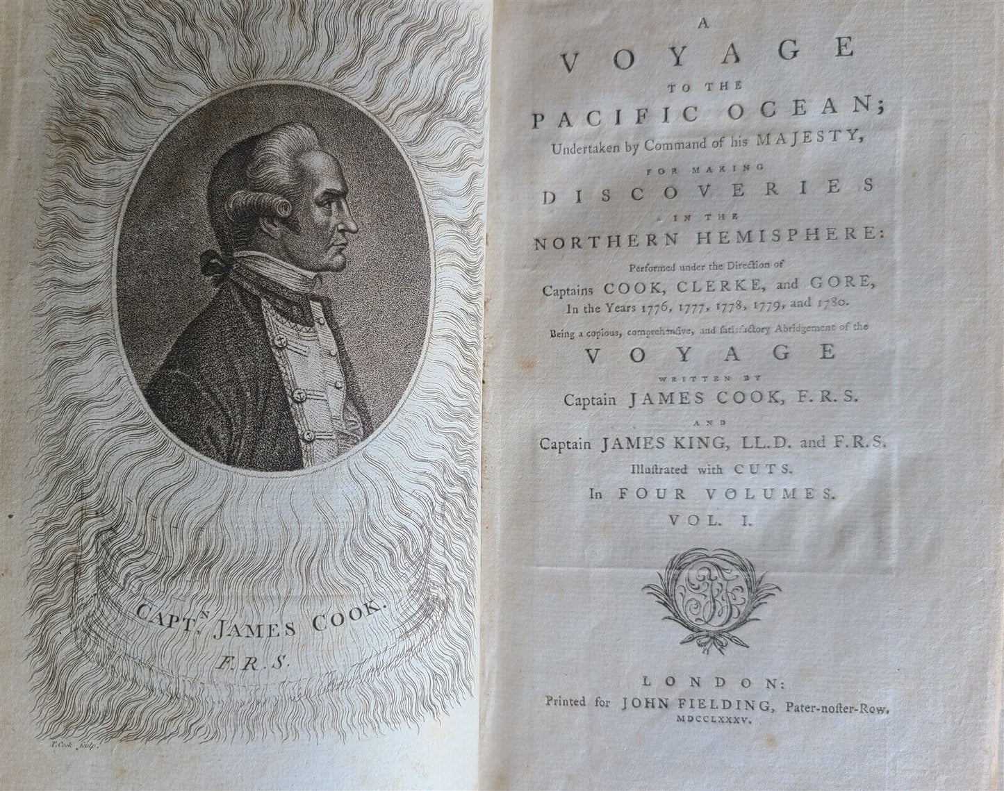 1785-86 VOYAGE of CAPTAIN JAMES COOK 3 volumes ILLUSTRATED antique in ENGLISH