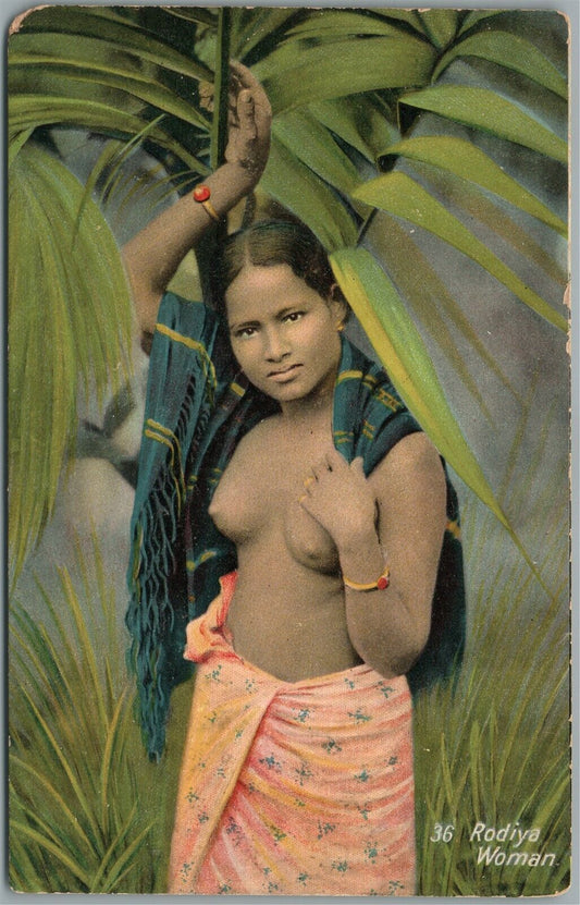 CEYLON BEAUTY TOPLESS RODIYA WOMAN ANTIQUE POSTCARD