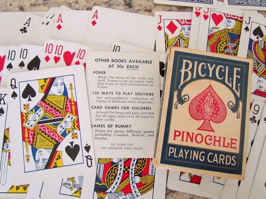 VINTAGE BICYCLE PINOCHLE PLAYING CARDS BOXED DECK