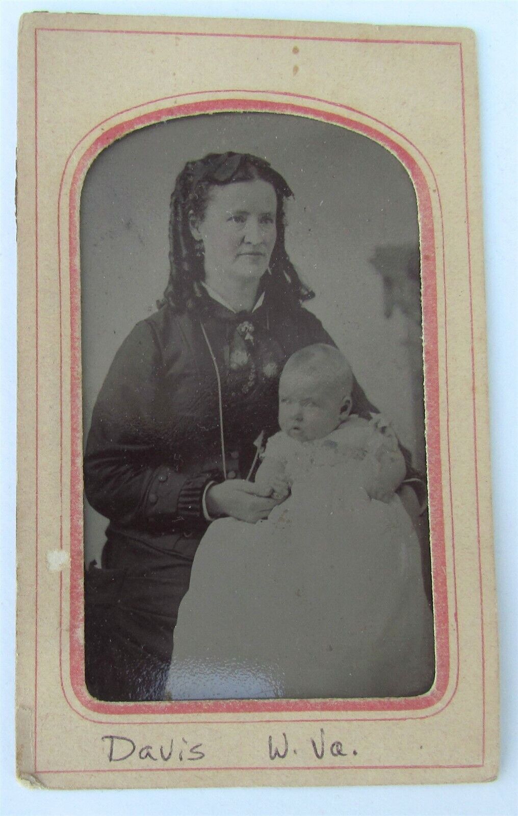 ANTIQUE TINTYPE PHOTO of LADY w/ BABY VICTORIAN ERA