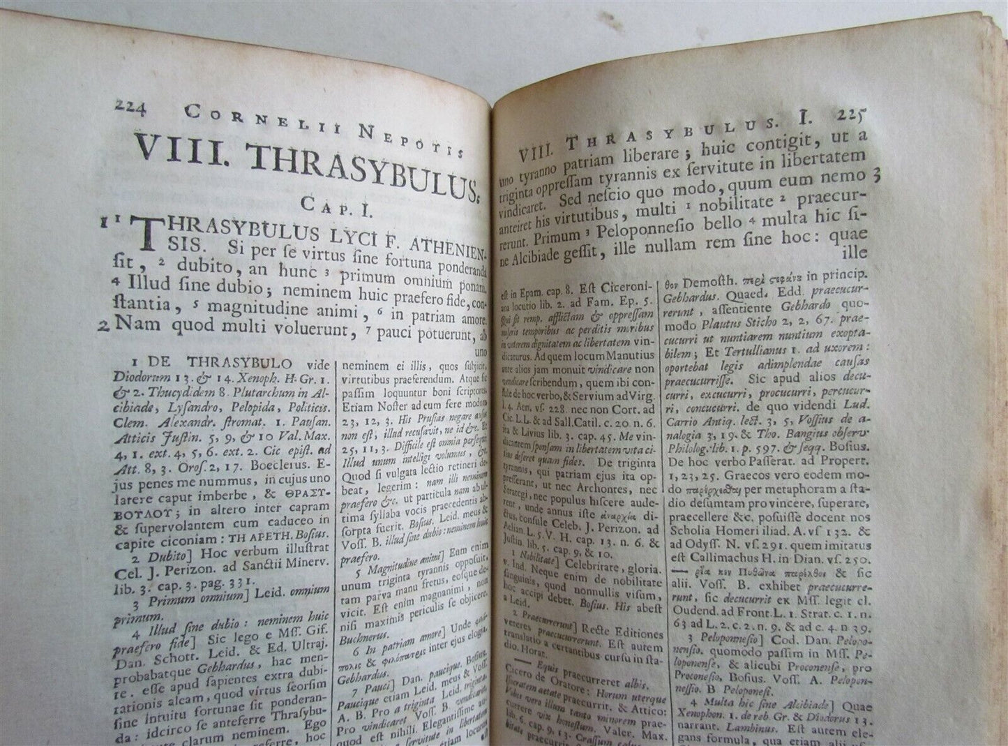 1734 VITAE EXCELLENTIUM IMPERATORUM CORNELIUS NEPOS VELLUM antique ROMAN HISTORY