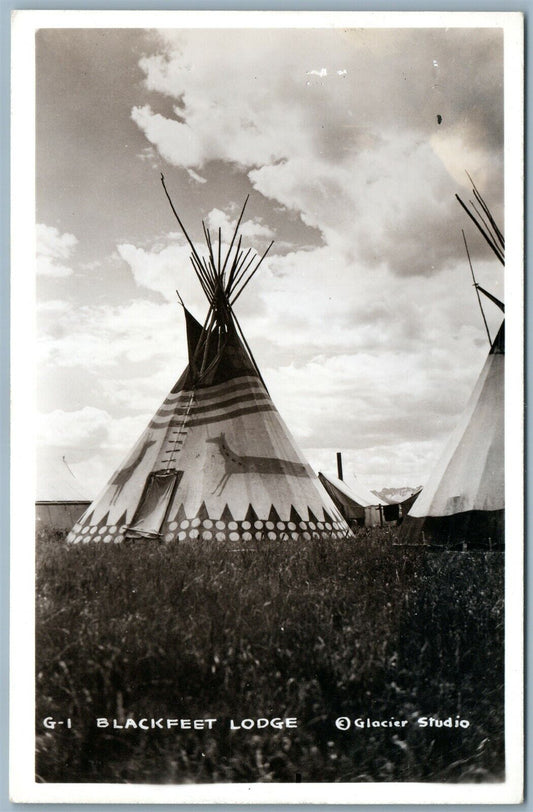 BLACKFEET INDIAN LODGE ANTIQUE REAL PHOTO POSTCARD RPPC