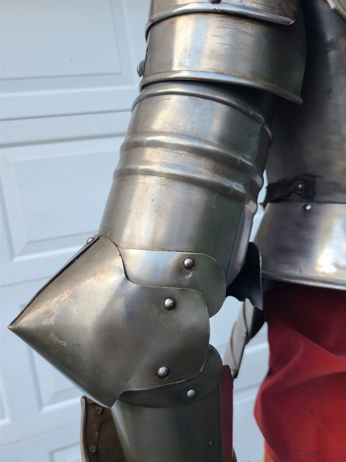 MEDIEVAL KNIGHT SUIT OF ARMOR REPLICA vintage