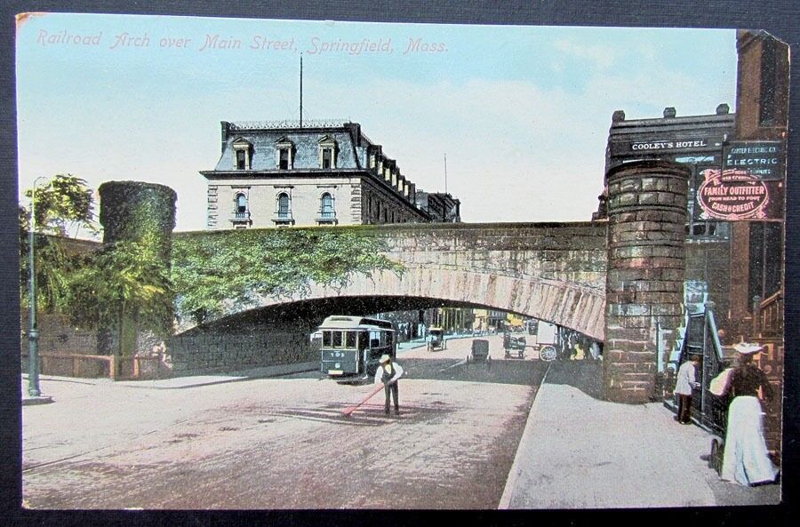VINTAGE POSTCARD RAILROAD ARCH MAIN STREET SPRINGFIELD MASS. trolley railway