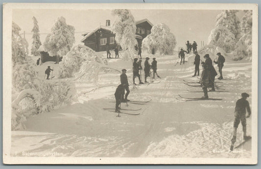 NORWAY SKIING SCENE ANTIQUE REAL PHOTO POSTCARD RPPC