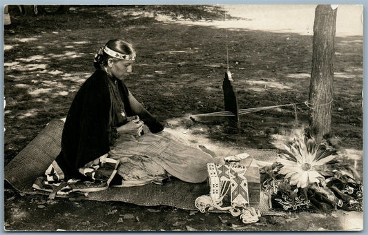 AMERICAN INDIAN WEAVER ANTIQUE REAL PHOTO POSTCARD RPPC