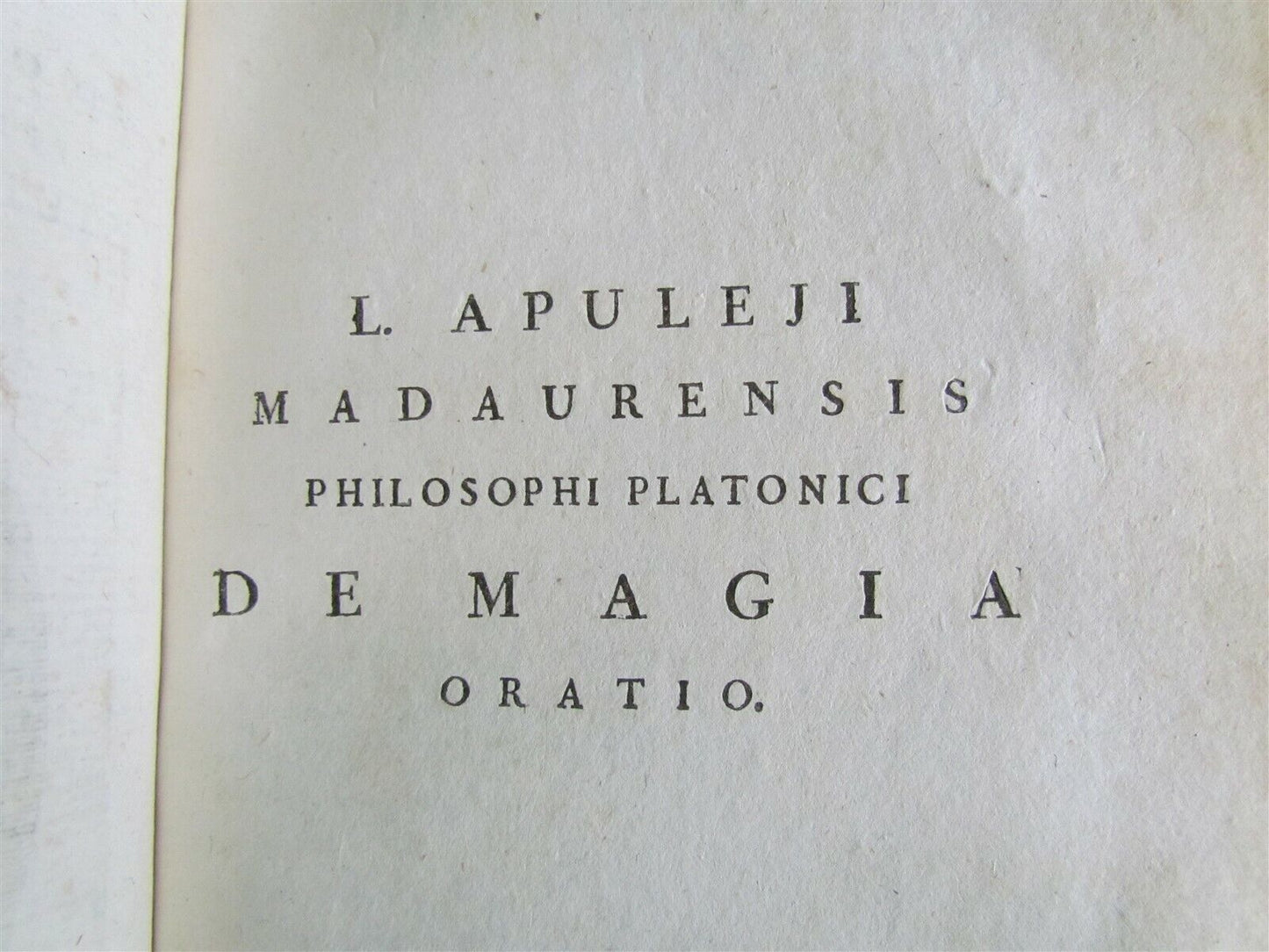 1788 LUCII APULEJI MADAURENSIS PLATONICI PHILOSOPHI OPERA VELLUM ANTIQUE