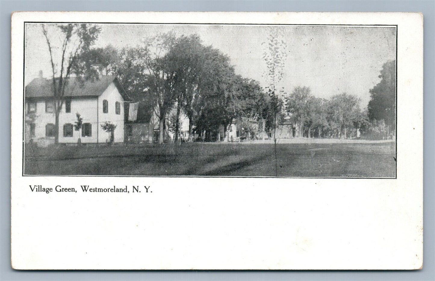 WESTMORELAND NY VILLAGE GREEN ANTIQUE POSTCARD