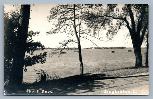 DOUGLASTON LONG ISLAND NY SHORE ROAD VINTAGE REAL PHOTO POSTCARD RPPC