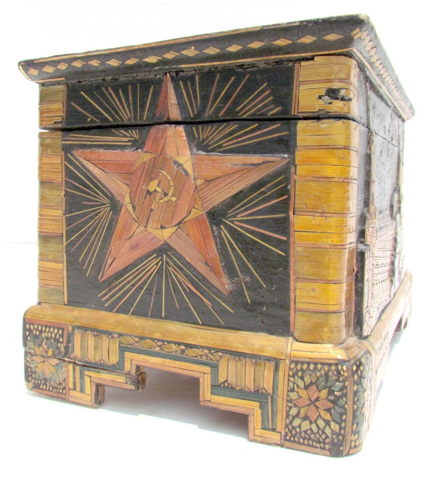 1954 RUSSIAN PROPAGANDA AMAZING STRAW MARQUETRY INLAID BOX folk art VINTAGE