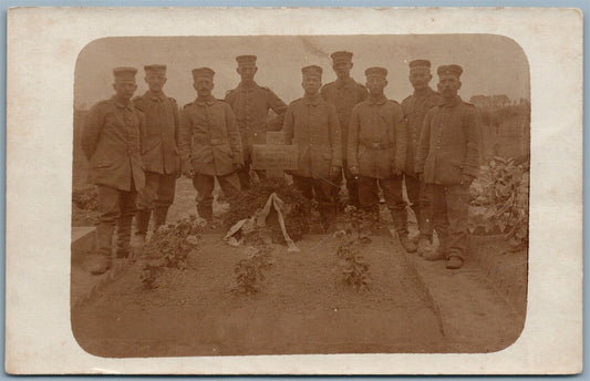 WWI GERMAN MILITARY CEMETERY GRAVE ANTIQUE REAL PHOTO POSTCARD RPPC