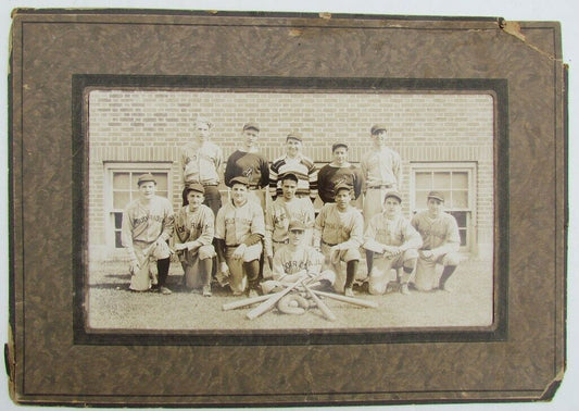 BASEBALL TEAM LARGE VINTAGE GROUP PHOTO 9 1/4 by 13"