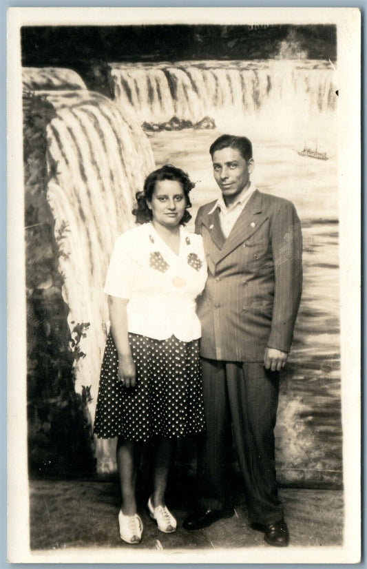 AMERICAN INDIAN COUPLE VINTAGE REAL PHOTO POSTCARD RPPC