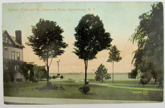 ANTIQUE 1910 POSTCARD - LIBRARY PARK & ST.LAWRENCE RIVER OGDENSBURG N.Y.