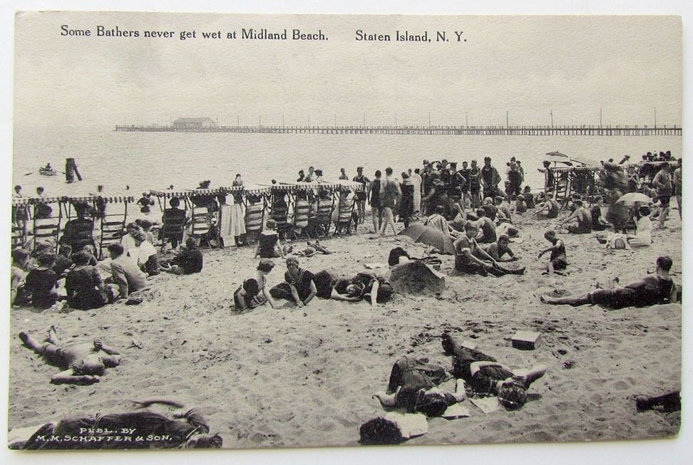 VINTAGE POSTCARD BATHERS AT MIDLAND BEACH LONG ISLAND N.Y.