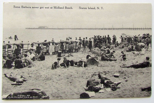 VINTAGE POSTCARD BATHERS AT MIDLAND BEACH LONG ISLAND N.Y.