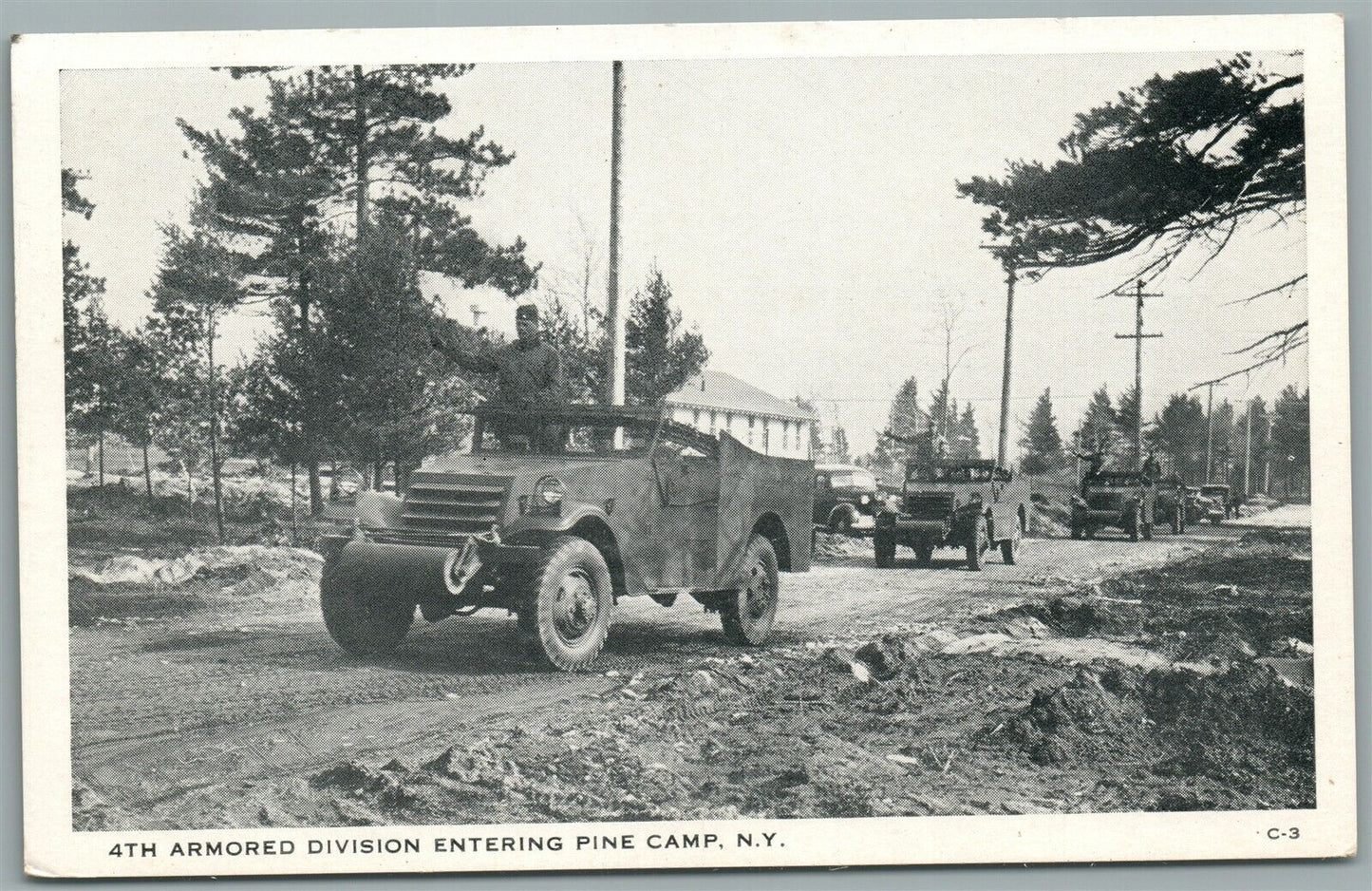 PINE CAMP NY 4th ARMORED DIVISION VINTAGE POSTCARD