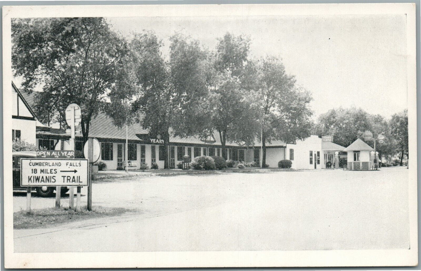 CORBIN KY YEARY'S TOURIST COURT SERVICE & CAFE VINTAGE POSTCARD