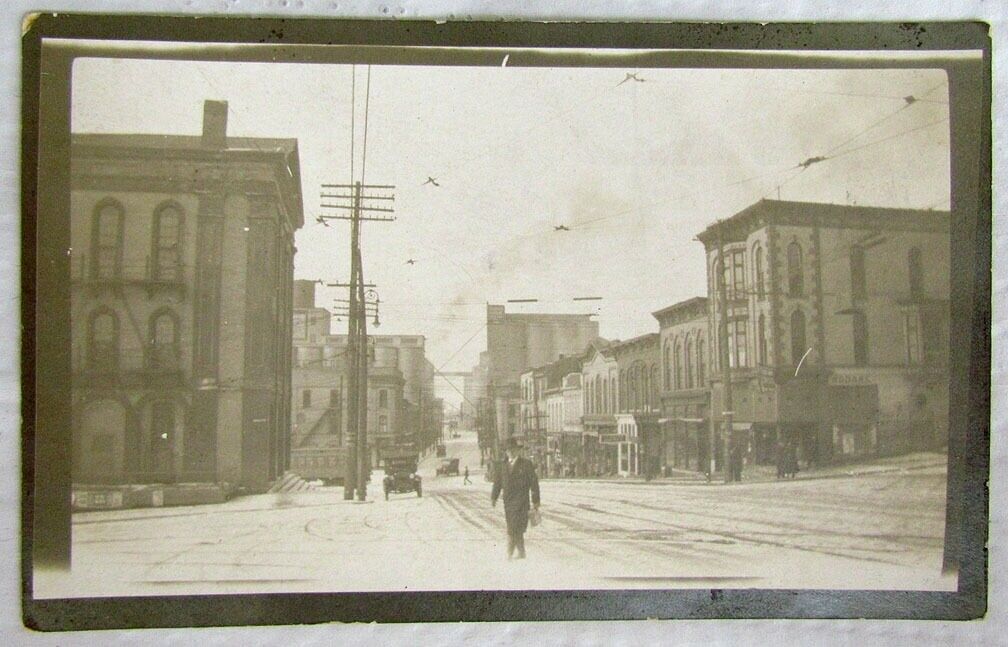 US TOWN STREET VIEW RPPC ANTIQUE REAL PHOTO POSTCARD