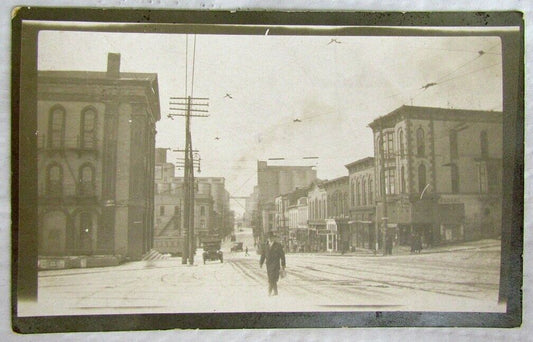 US TOWN STREET VIEW RPPC ANTIQUE REAL PHOTO POSTCARD