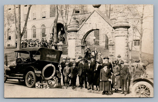 GROUP PHOTO w/ VINTAGE CAR ANTIQUE REAL PHOTO POSTCARD RPPC Bliss GW writing