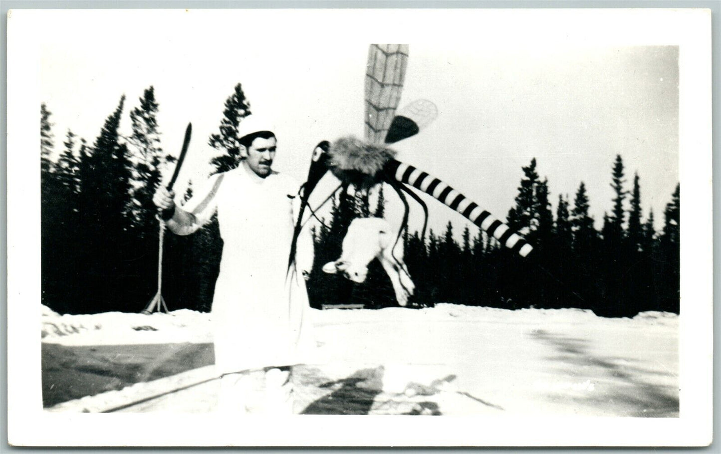 MAN w/ KNIFE FIGHTING MOSQUITO EXAGGERATED VINTAGE REAL PHOTO POSTCARD RPPC