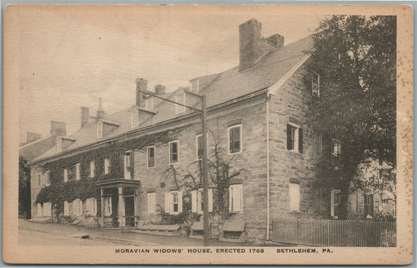 BETHLEHEM PA MORAVIAN WIDOWS' HOUSE ANTIQUE POSTCARD