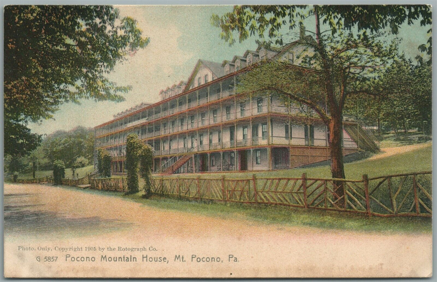MT.POCONO PA MOUNTAIN HOUSE ANTIQUE POSTCARD