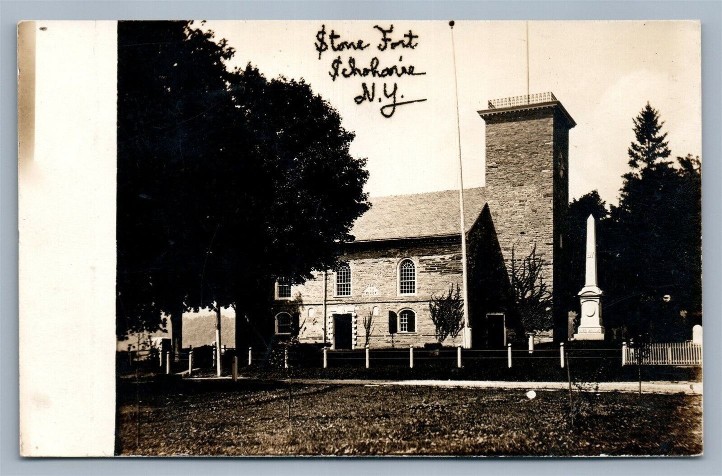 SCHOHARIE NY STONE FORT BUILT IN 1772 ANTIQUE REAL PHOTO POSTCARD RPPC