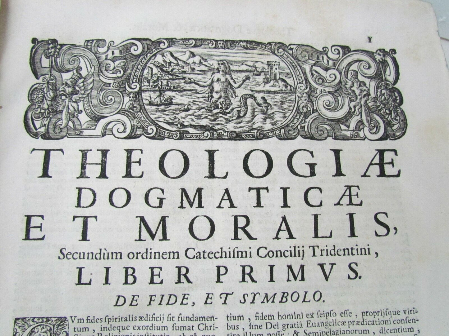 1698 2 VOLUMES ANTIQUE VELLUM FOLIOS 9.5  x 13.5'' THEOLOGIA DOGMATICA