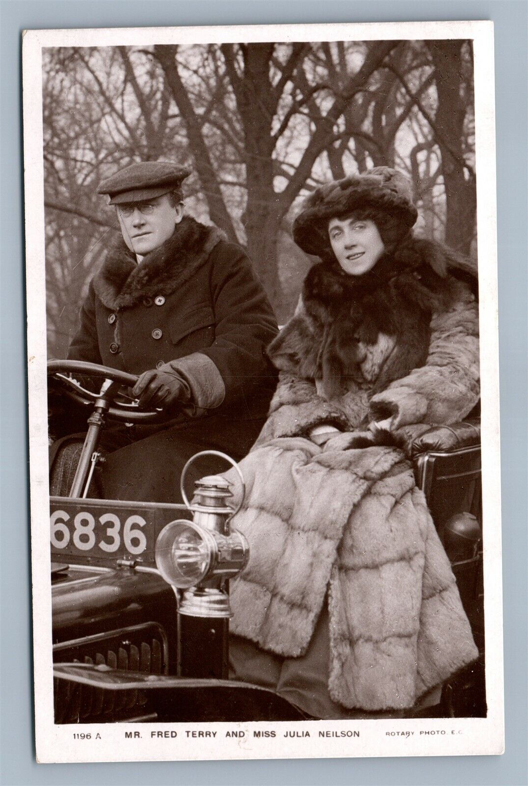 ENGLISH ACTORS FRED TERRY & JULIA NEILSON VINTAGE REAL PHOTO POSTCARD RPPC