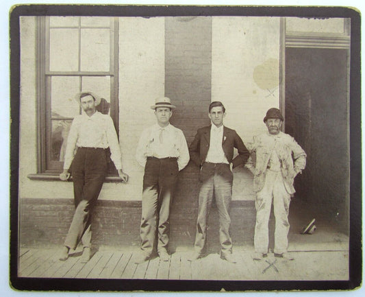 4 MEN AT THE FRONT OF THE BUILDING ANTIQUE GROUP PHOTO