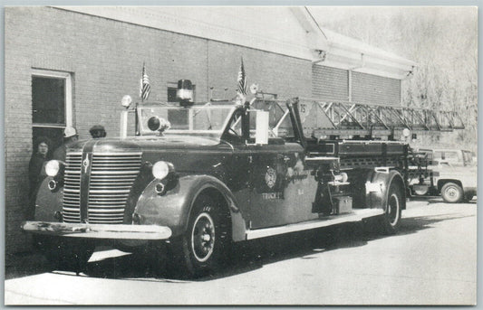 NORTH BRUNSWICK N.J. FIRE COMPANY LADDER TRUCK VINTAGE POSTCARD
