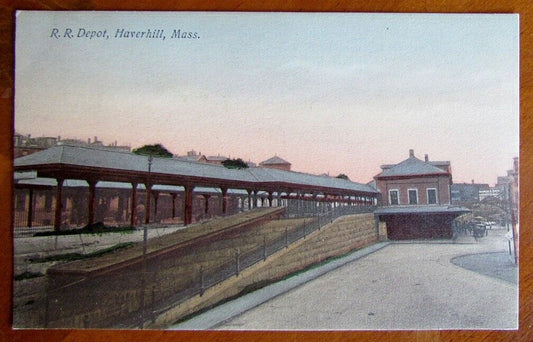 VINTAGE 1907 POSTCARD R.R. DEPOT HAVERHILL MASS. railroad railway