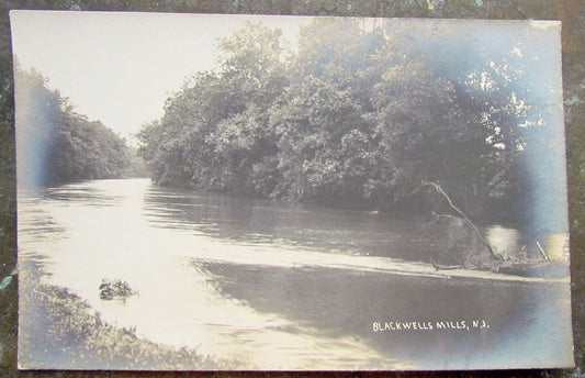 BLACKWELLS MILLS N.J. RIVER SCENE RPPC ANTIQUE REAL PHOTO POSTCARD