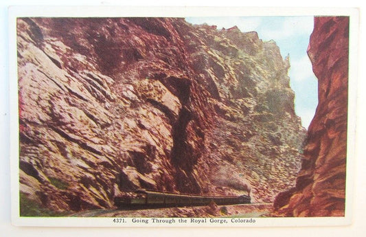 VINTAGE POSTCARD ROYAL GORGE COLORADO DENVER & RIO GRANDE RAILROAD railway train