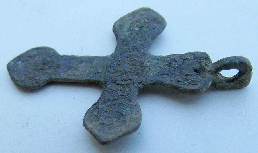 RUSSIAN 17th CENTURY ANTIQUE BRASS NECK CROSS icon