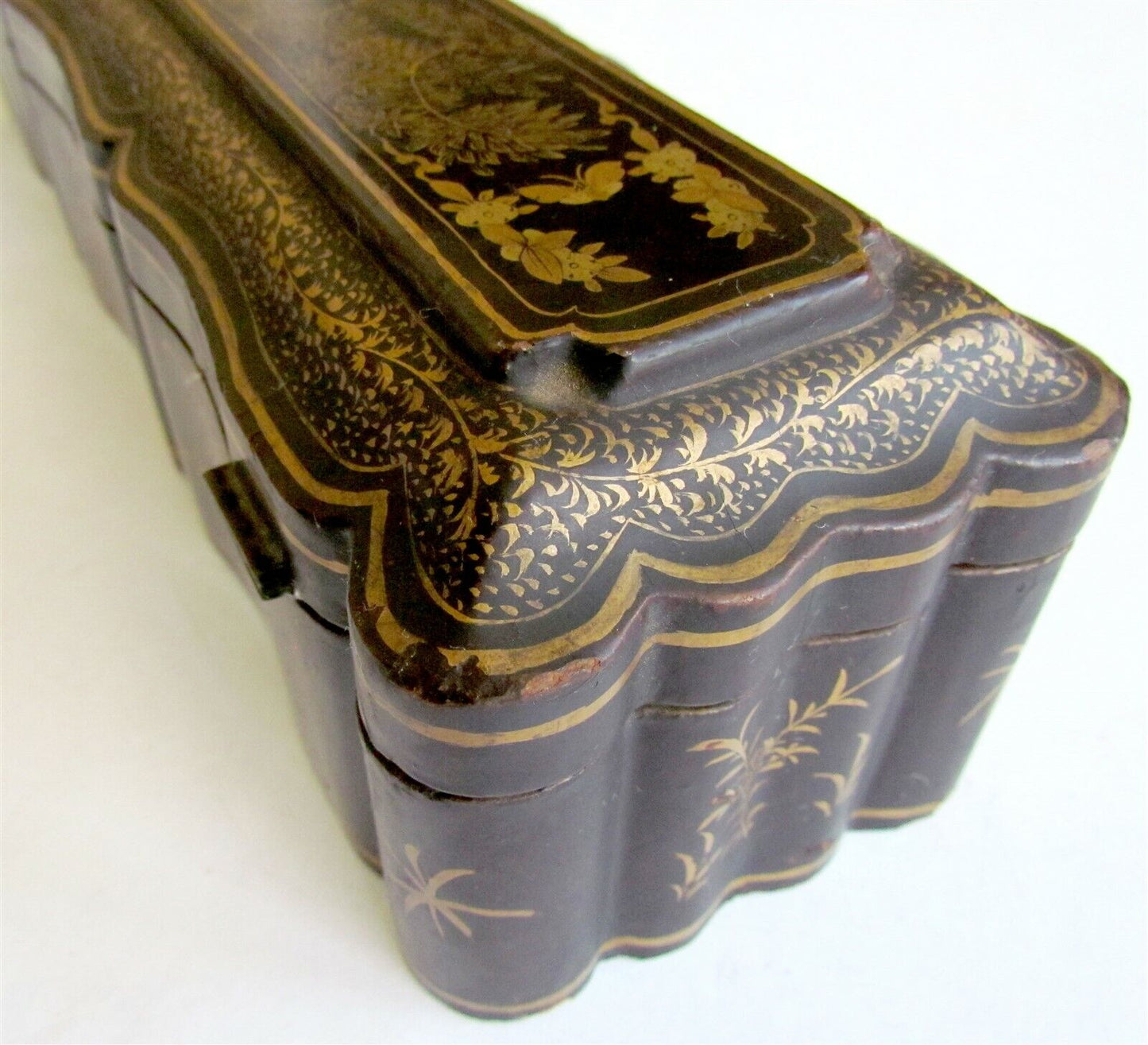 CHINESE or JAPANESE ANTIQUE ORIENTAL ASIAN LACQUER BOX w/ LOCK asian