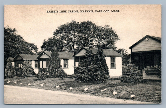 CAPE COD MA BASSETT LANE CABINS HYANNIS VINTAGE POSTCARD