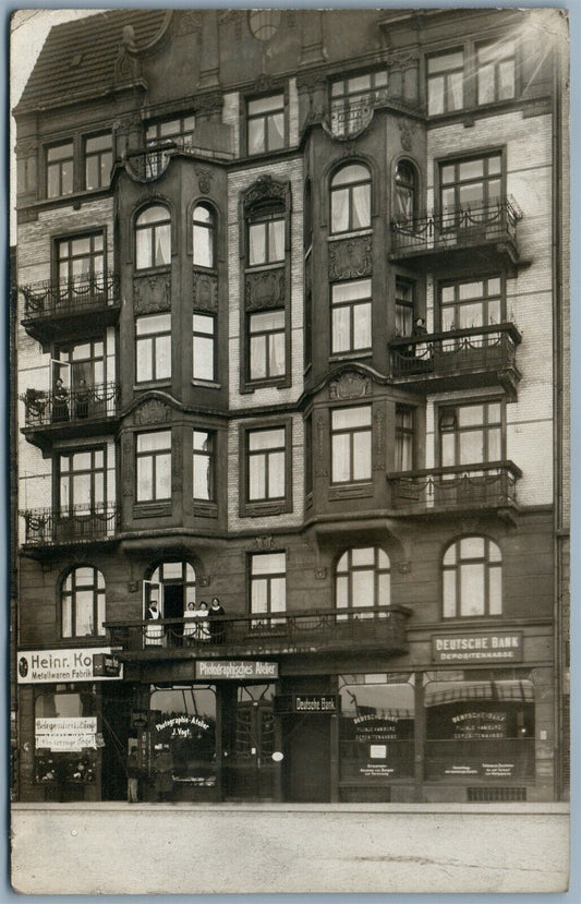 PHOTOGRAPHY STUDIO GERMANY VINTAGE REAL PHOTO POSTCARD RPPC Photographie Atelier