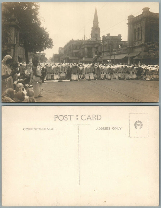 MUSLIMS PRAYING KOLKATA INDIA STREET SCENE ANTIQUE REAL PHOTO POSTCARD RPPC