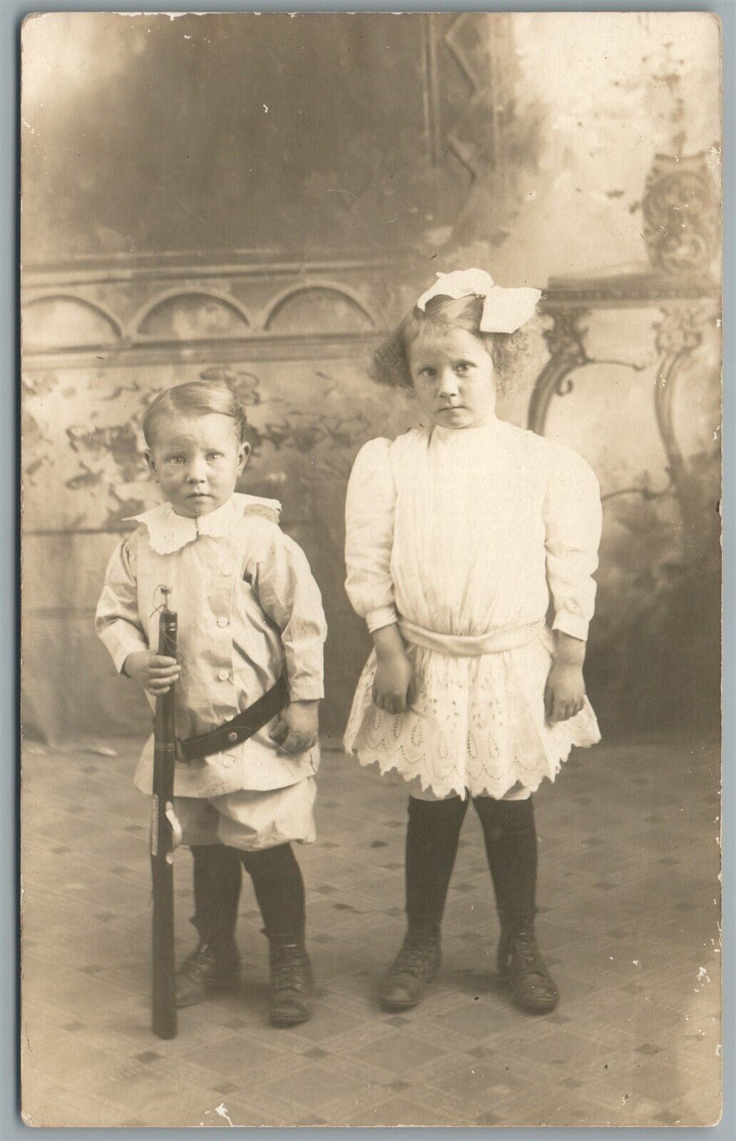 KIDS w/ TOY RIFLE ANTIQUE REAL PHOTO POSTCARD RPPC