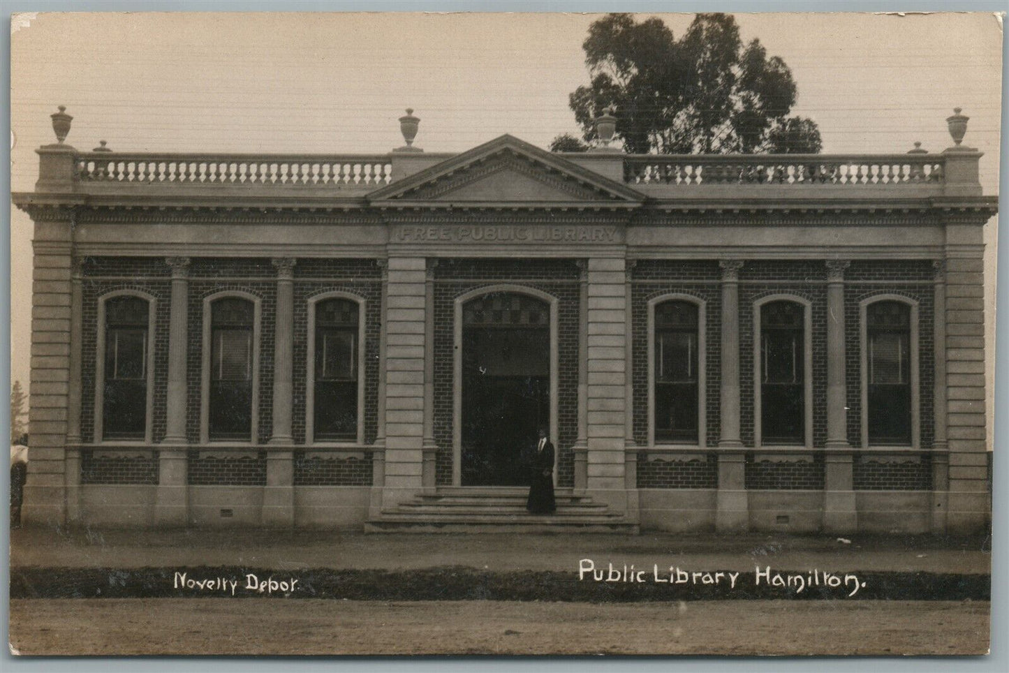 ENGLAND HAMILTON PUBLIC LIBRARY ANTIQUE REAL PHOTO POSTCARD RPPC