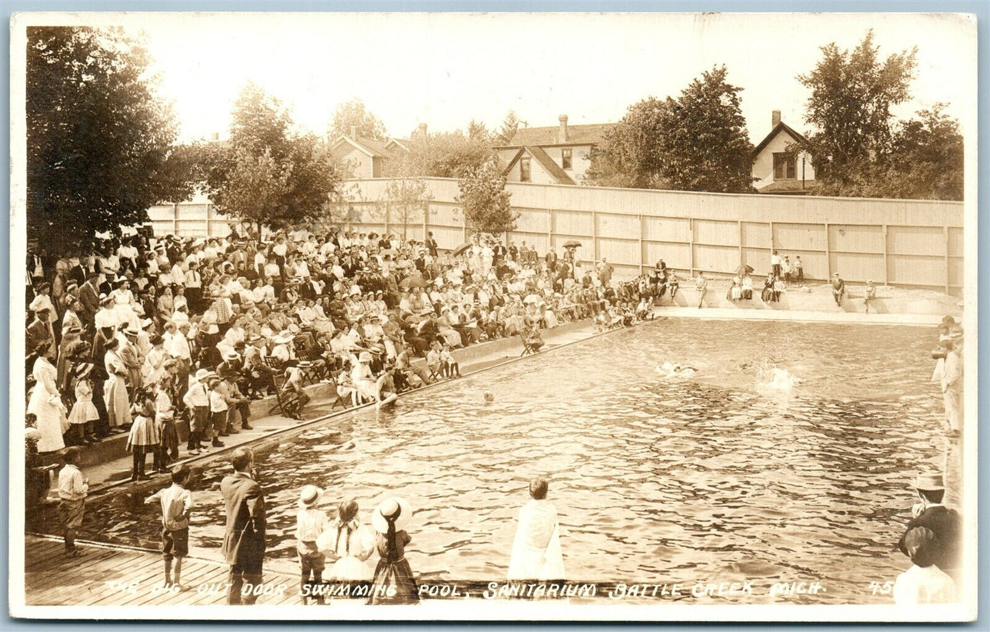 BATTLE CREEK MI SANITARIUM SWIMMING POOL ANTIQUE REAL PHOTO POSTCARD RPPC