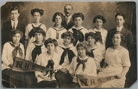 GRADUATE SCHOOL GROUP ANTIQUE REAL PHOTO POSTCARD RPPC