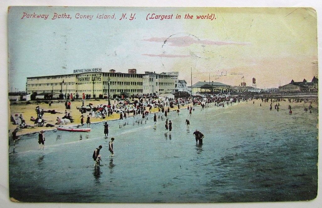 VINTAGE 1910 POSTCARD - PARKWAY BATHS CONEY ISLAND BROOKLYN NY NEW YORK