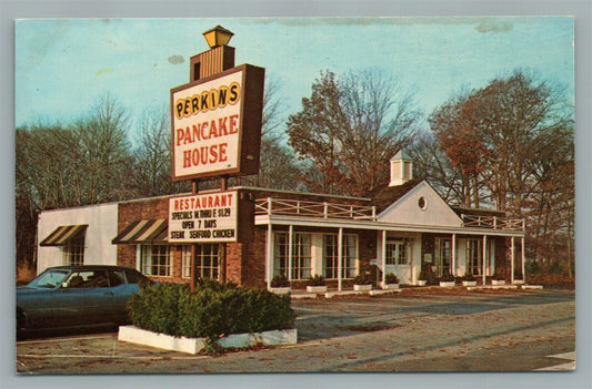 MIDDLETOWN NJ PERKINS PANCAKE HOUSE MAGNOLIA LANE VINTAGE POSTCARD